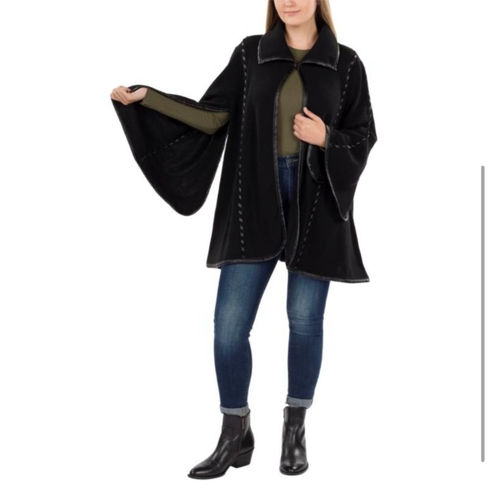 A. Patricia Nash Vintage Group Collared Cape M/L